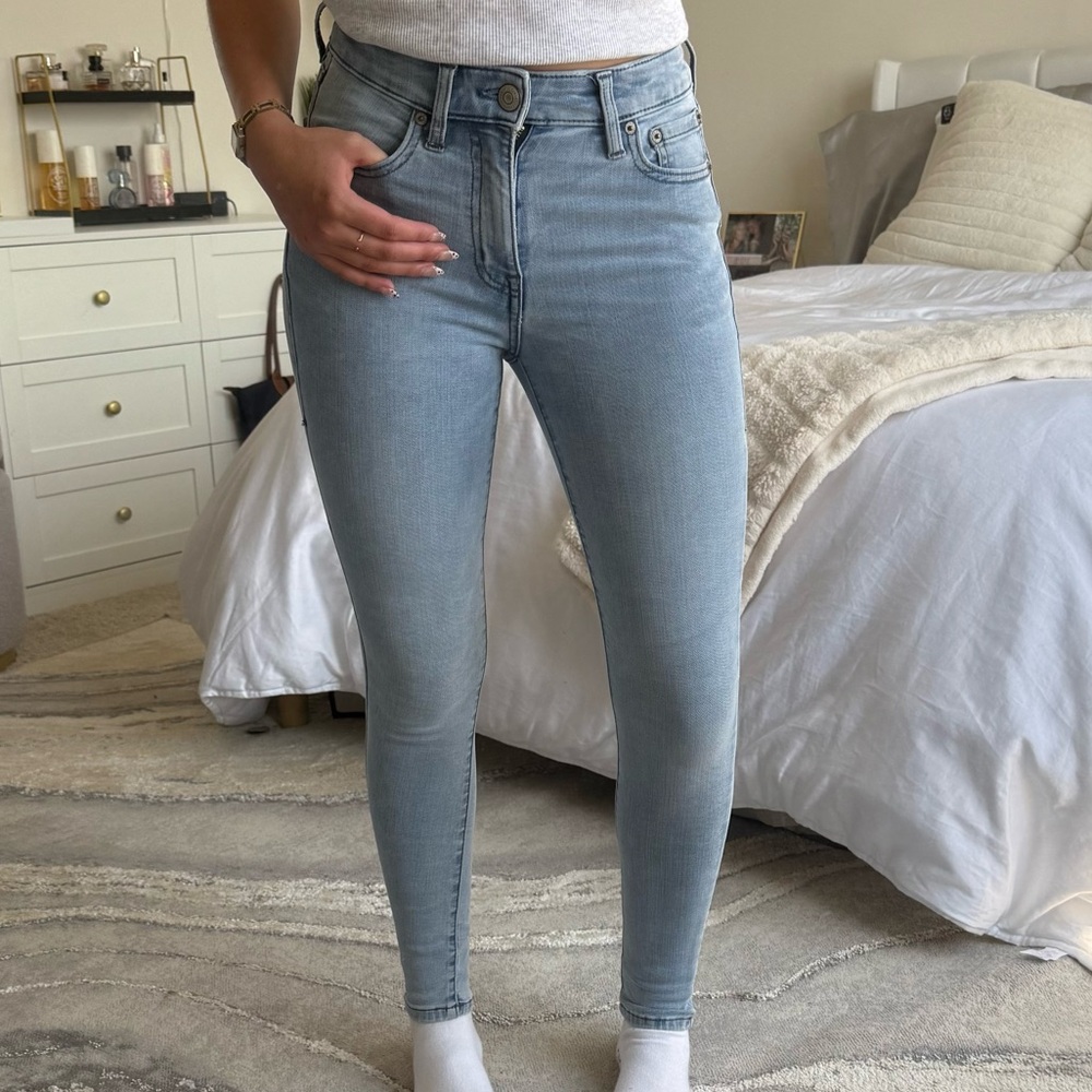 Aeropostale high rise skinny jean short length